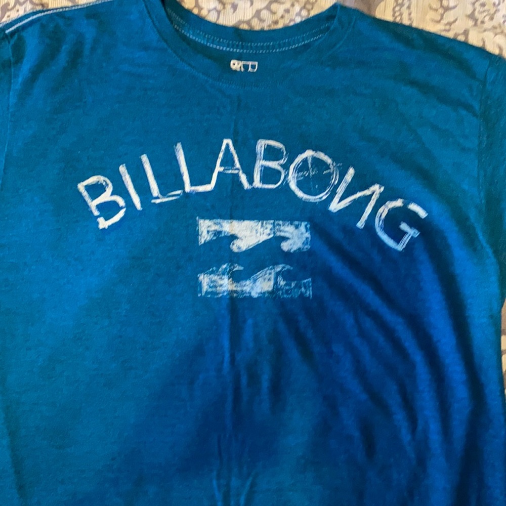 Billabong tee